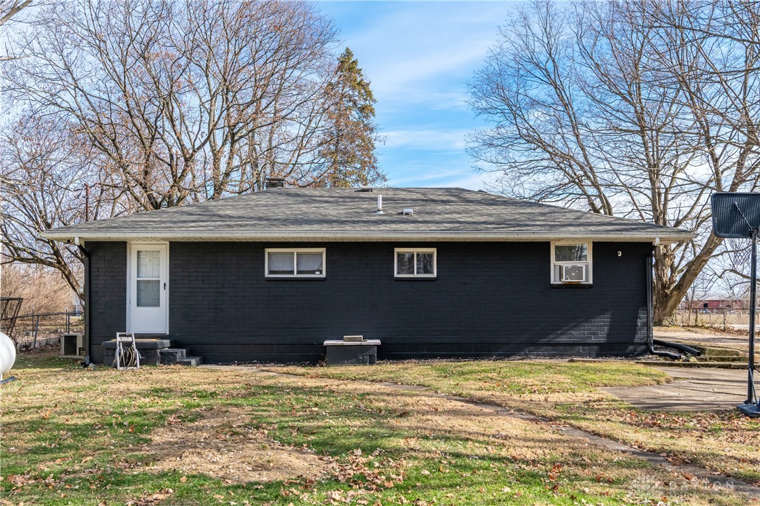 8890 Mann Road