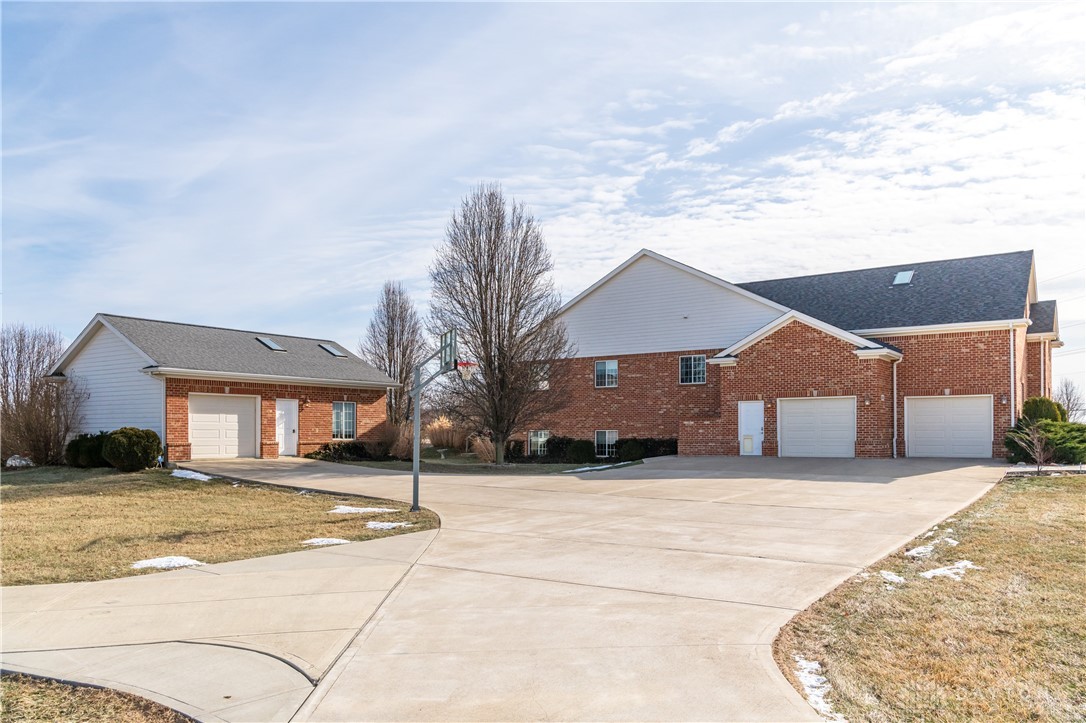 414 S Monroe Siding Road