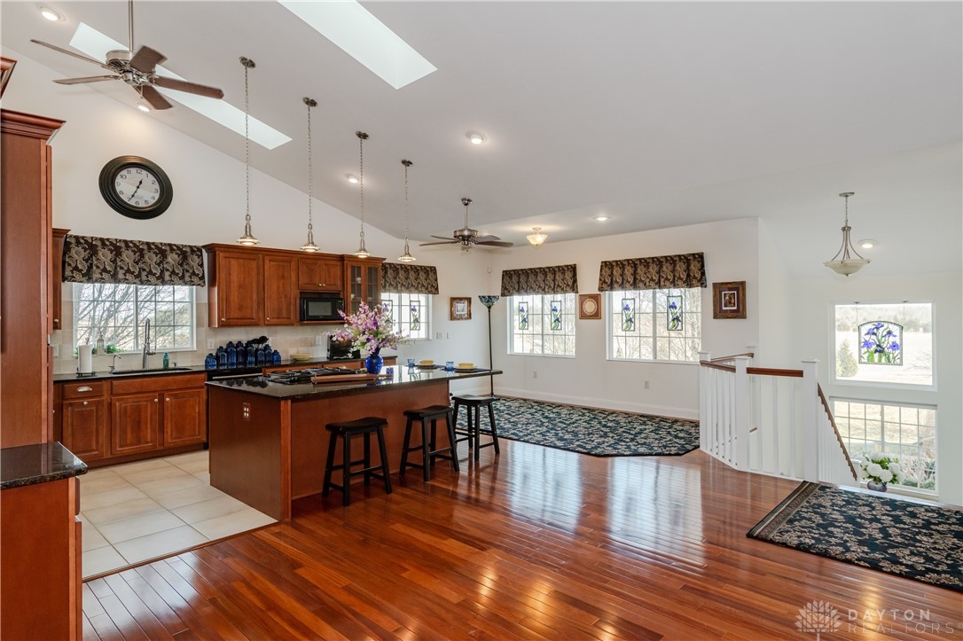 414 S Monroe Siding Road