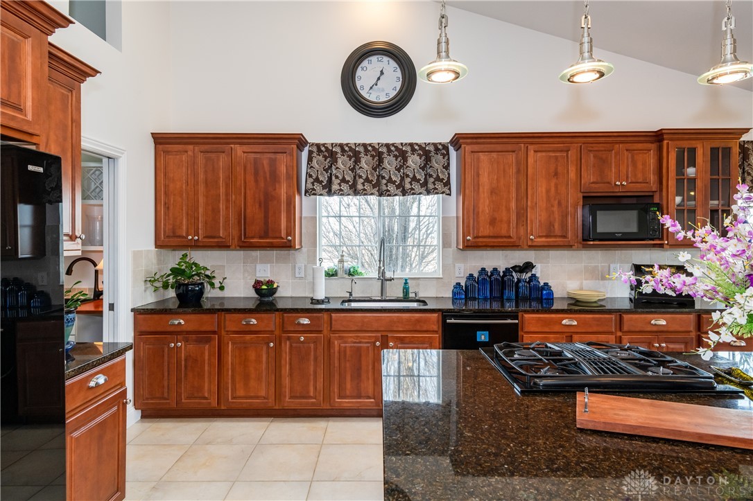 414 S Monroe Siding Road