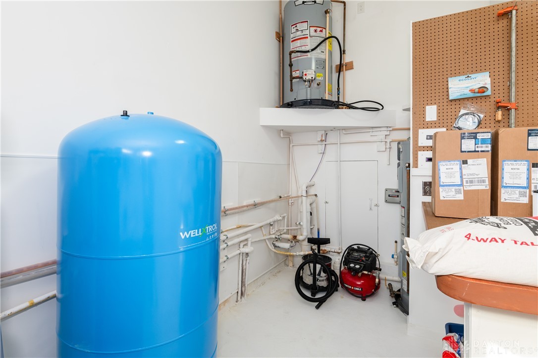 414 S Monroe Siding Road