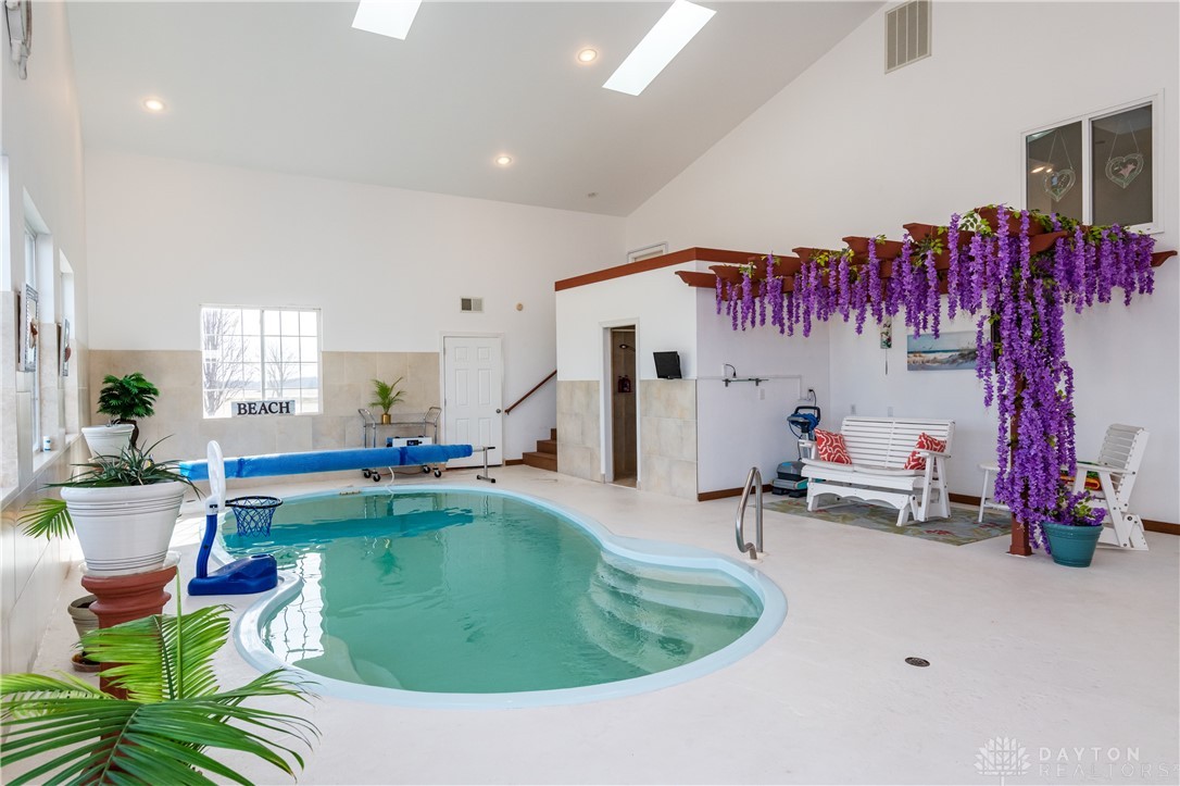 414 S Monroe Siding Road