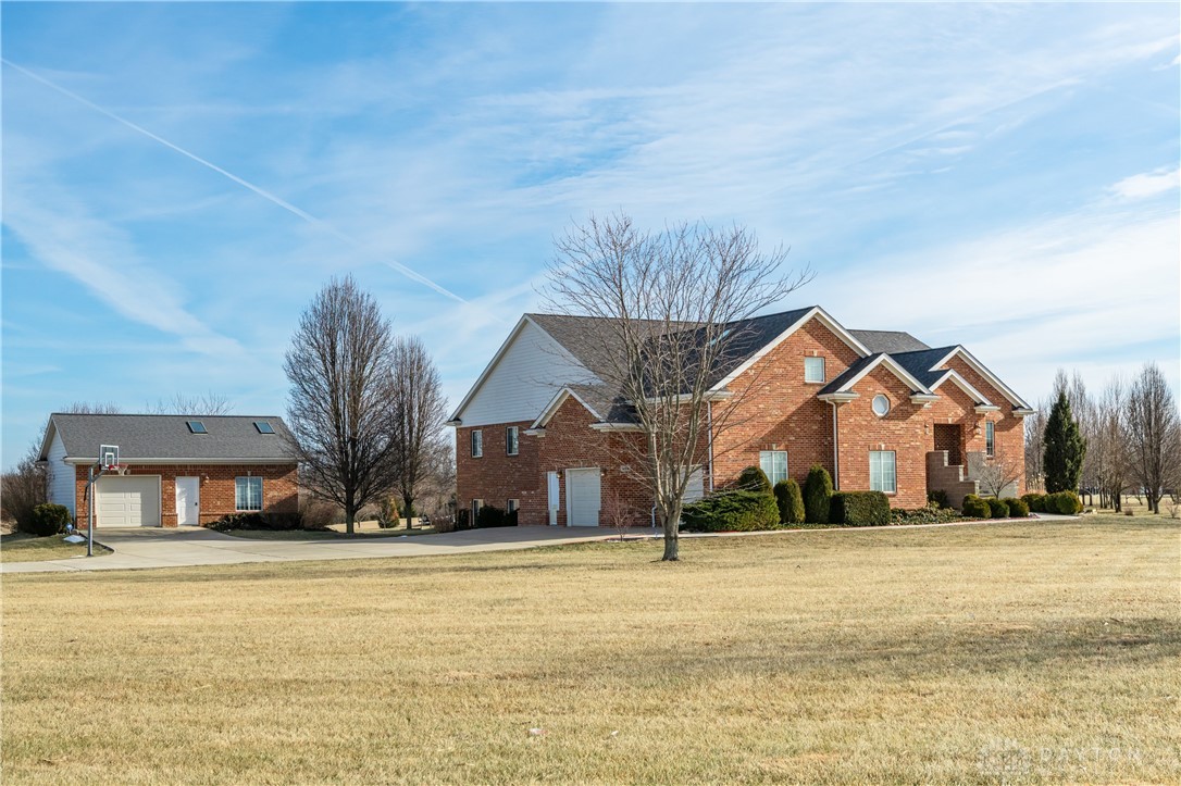 414 S Monroe Siding Road