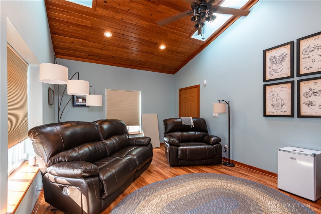 414 S Monroe Siding Road