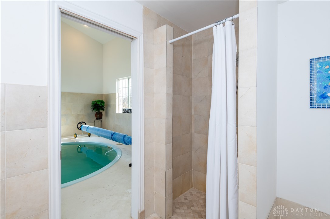 414 S Monroe Siding Road