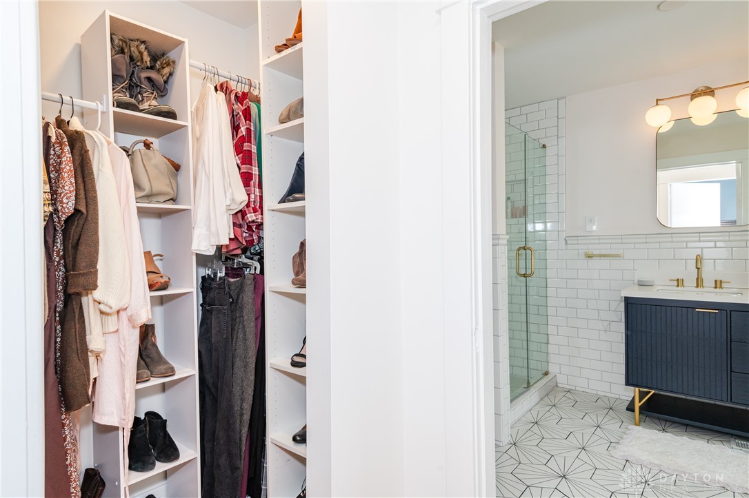 304 Forrer Boulevard