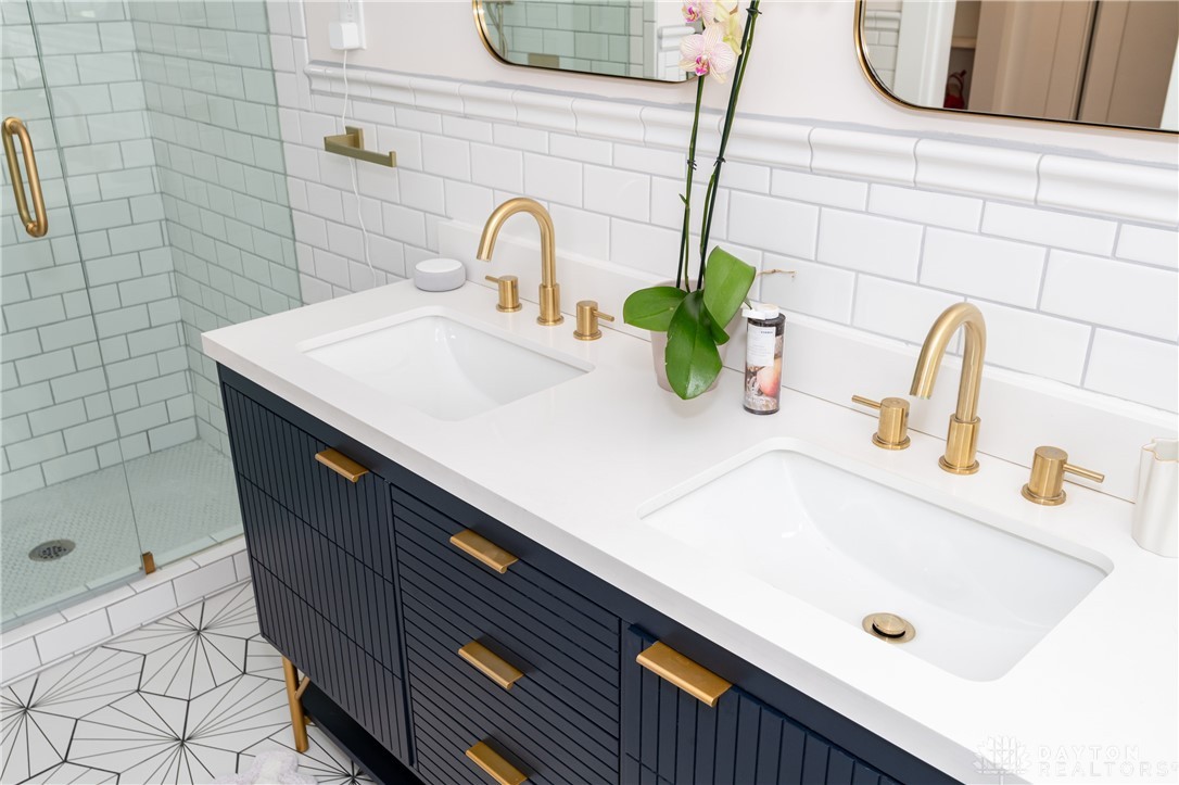 304 Forrer Boulevard