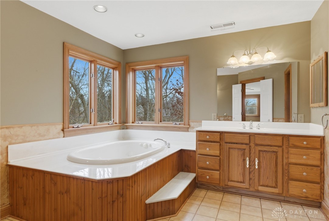2644 Center Creek Circle