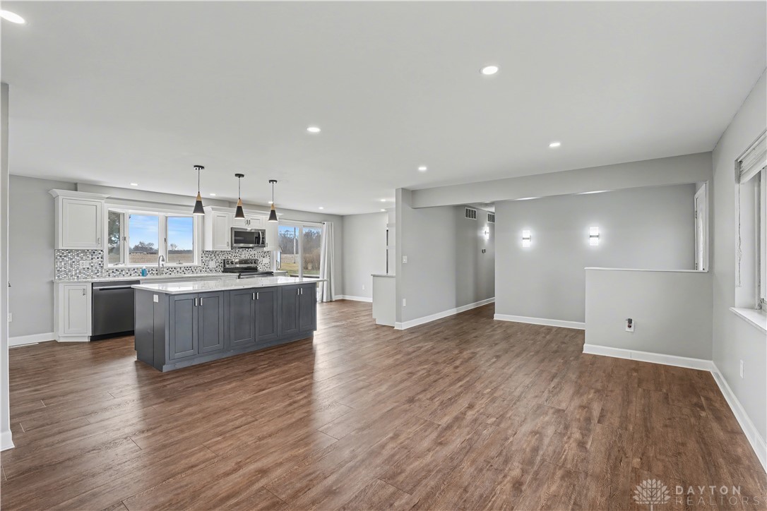 6105 Country Estates Drive