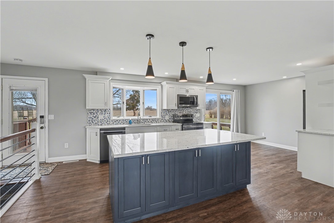 6105 Country Estates Drive