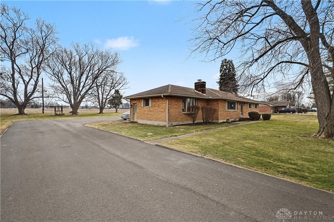 6105 Country Estates Drive