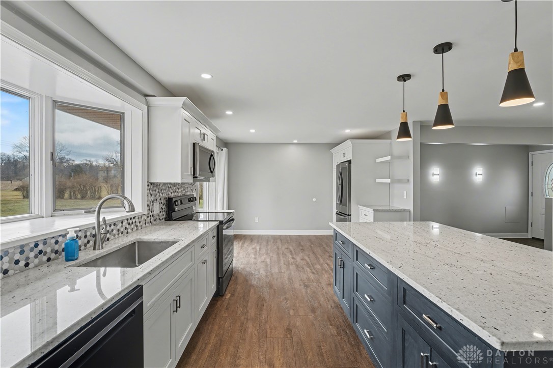 6105 Country Estates Drive