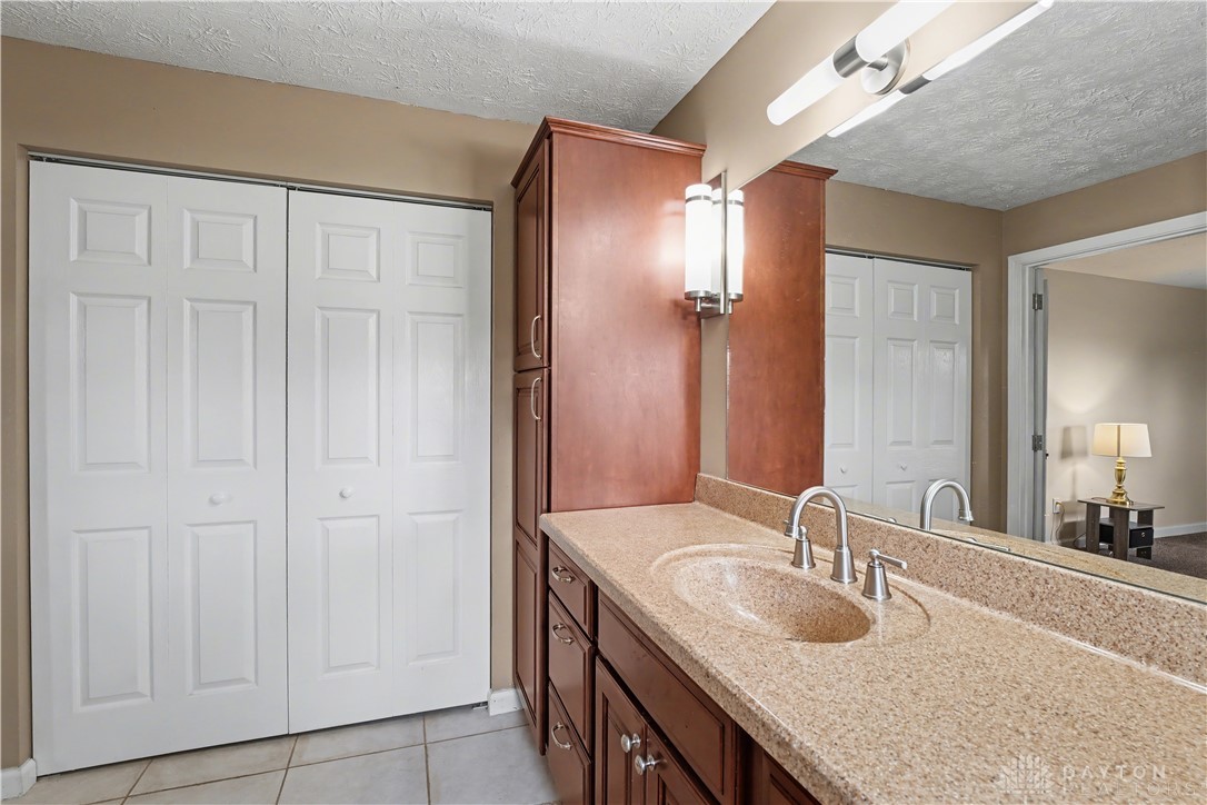 6105 Country Estates Drive