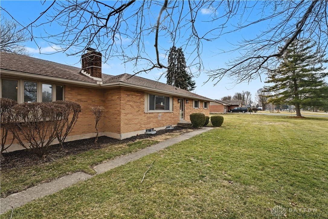 6105 Country Estates Drive