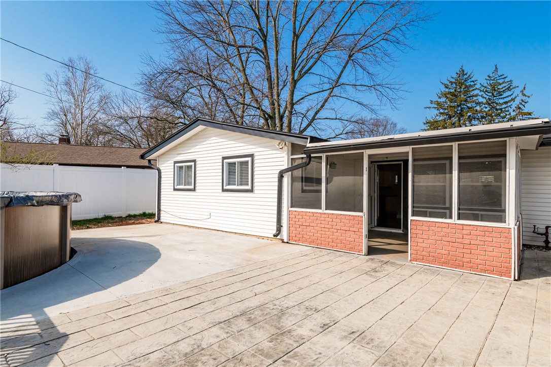 464 Darnell Drive