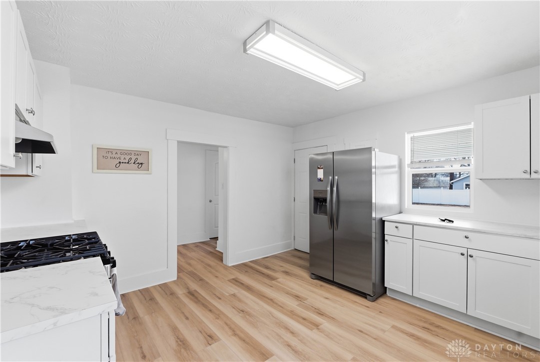 308 E Xenia Drive