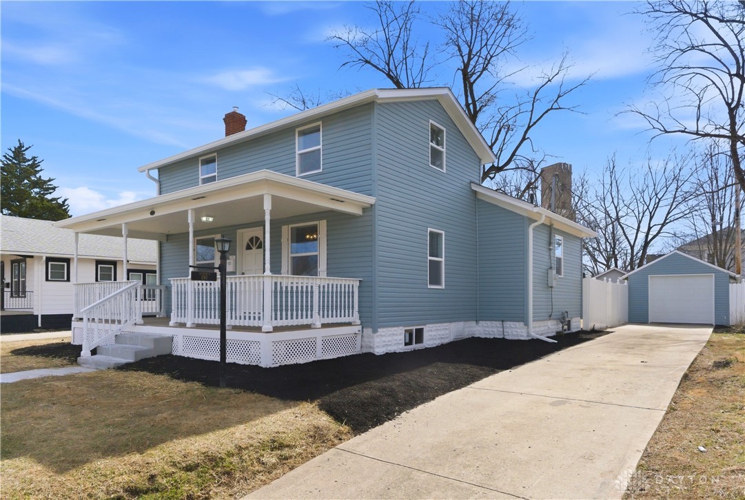 308 E Xenia Drive
