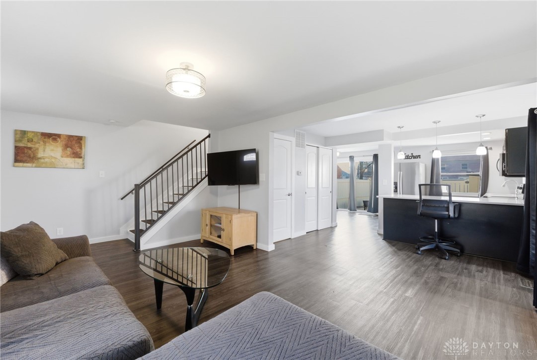 1446 Long Island Court