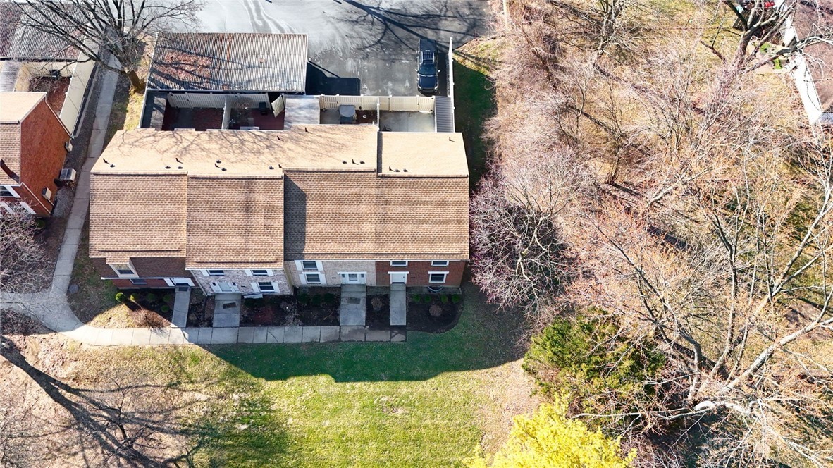 1446 Long Island Court