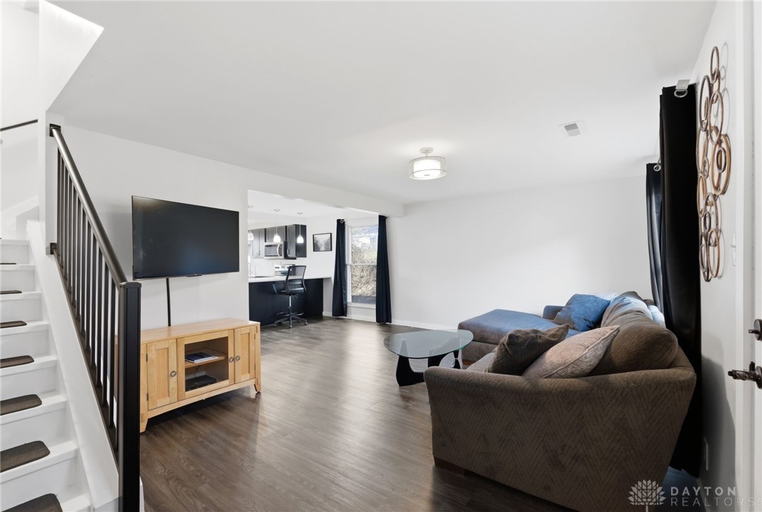 1446 Long Island Court