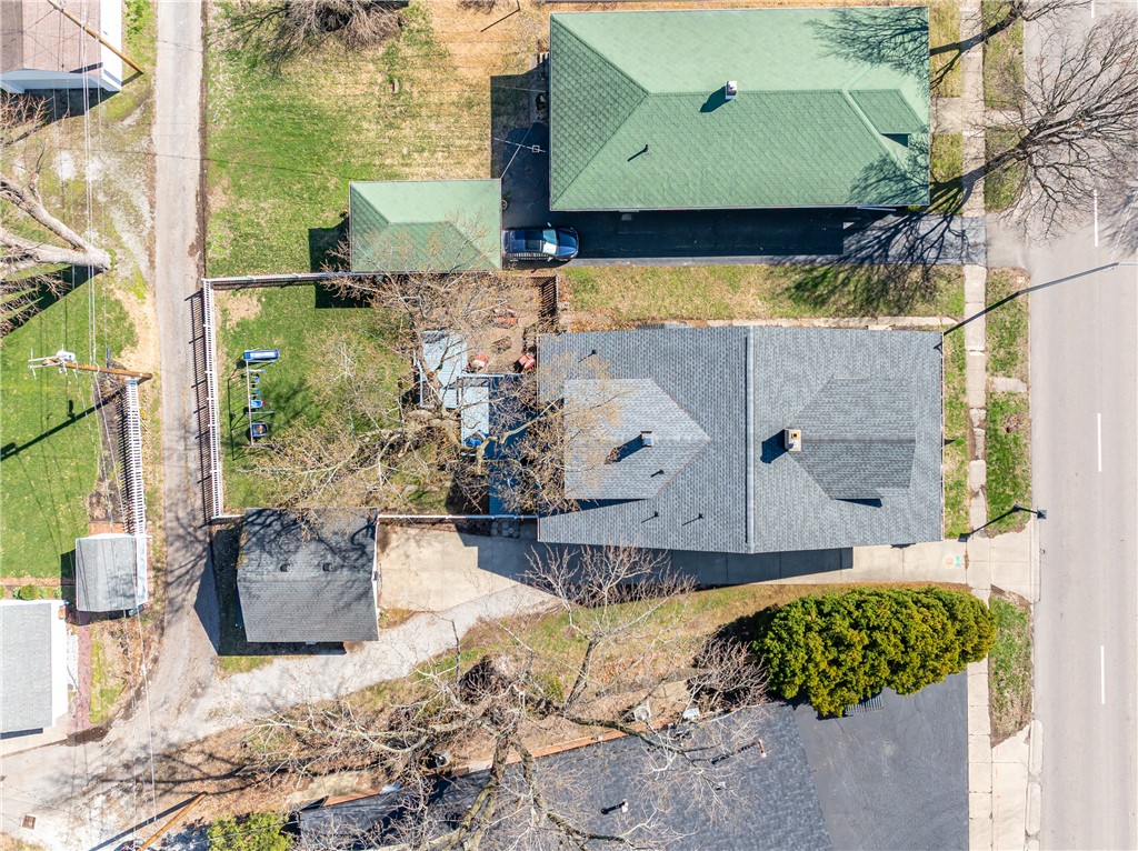 439 W Main Street