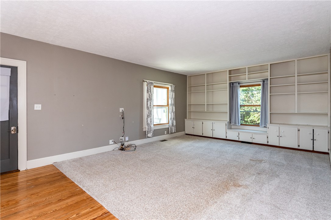 439 W Main Street