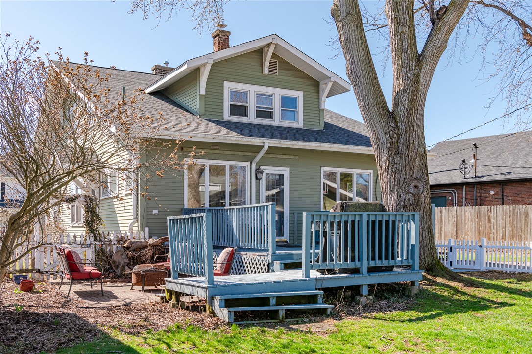 439 W Main Street