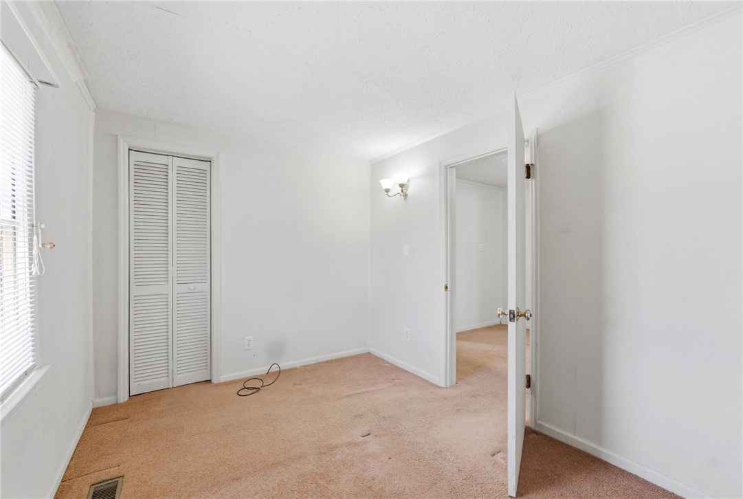 1607 Montgomery Avenue