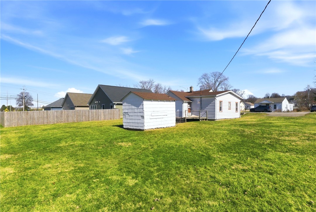 1607 Montgomery Avenue