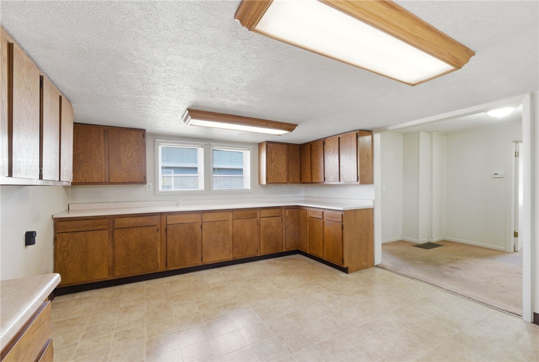 1607 Montgomery Avenue