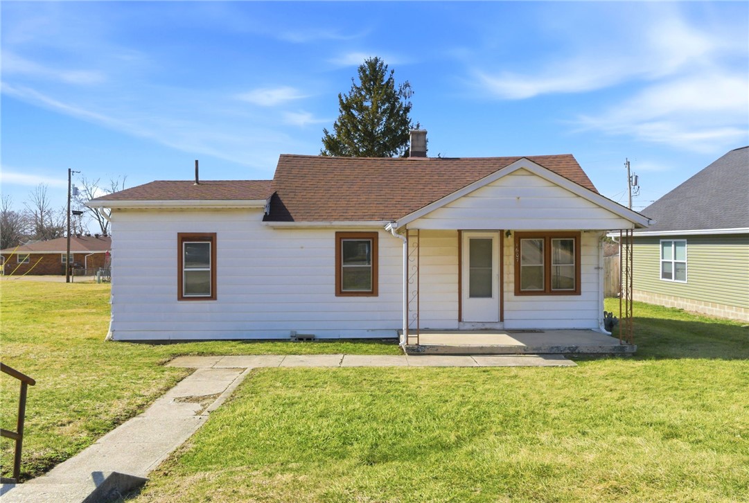 1607 Montgomery Avenue