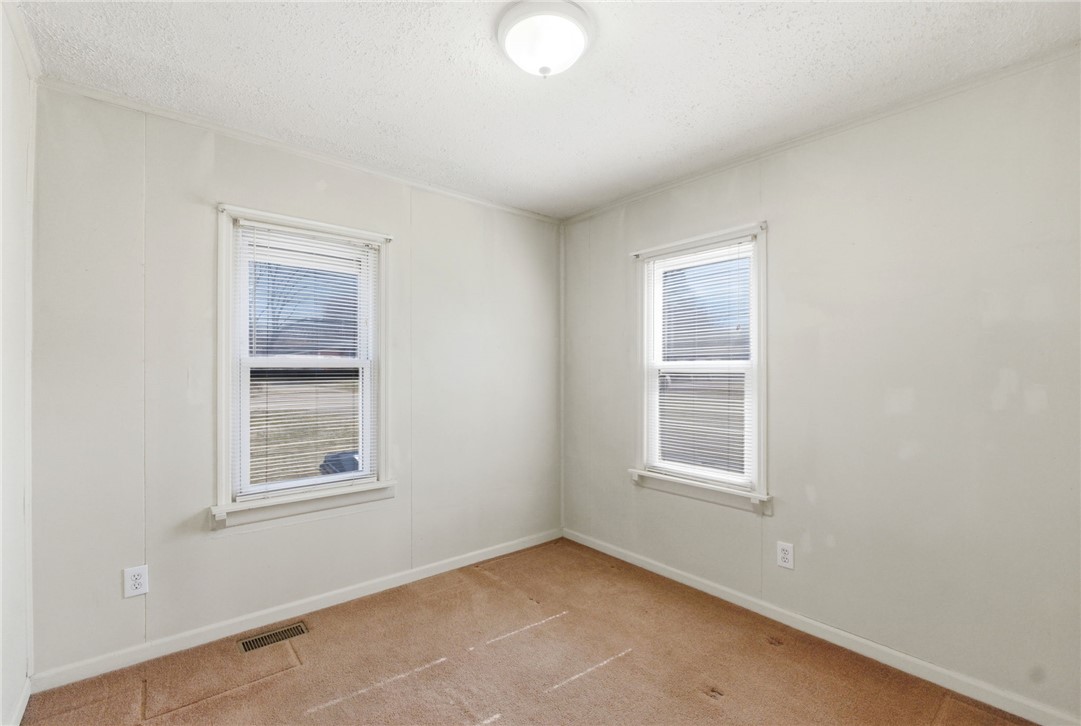 1607 Montgomery Avenue