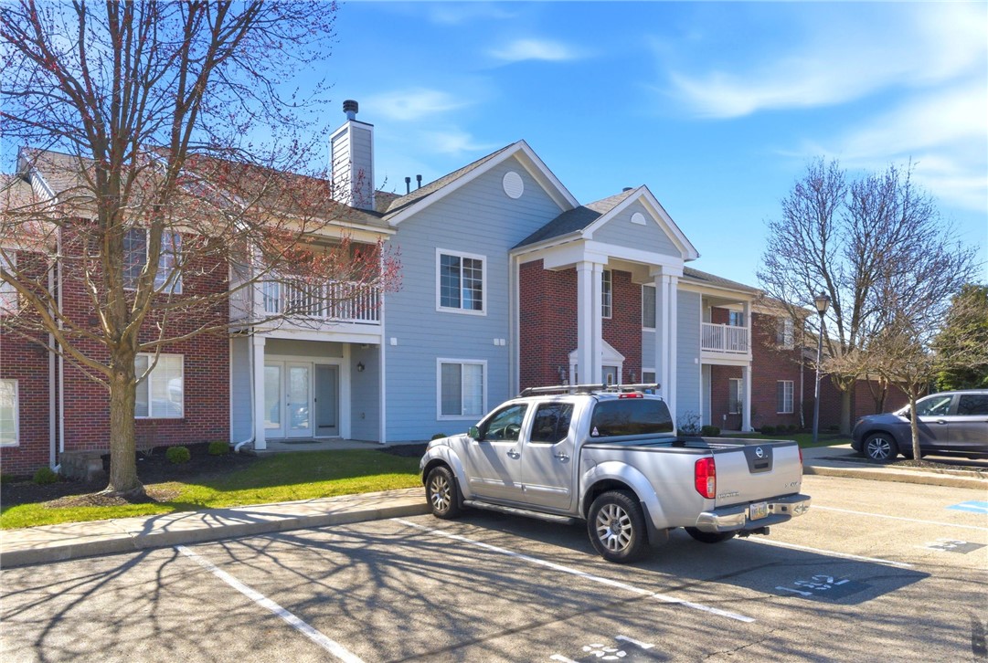 3129 Crestmont Lane 104