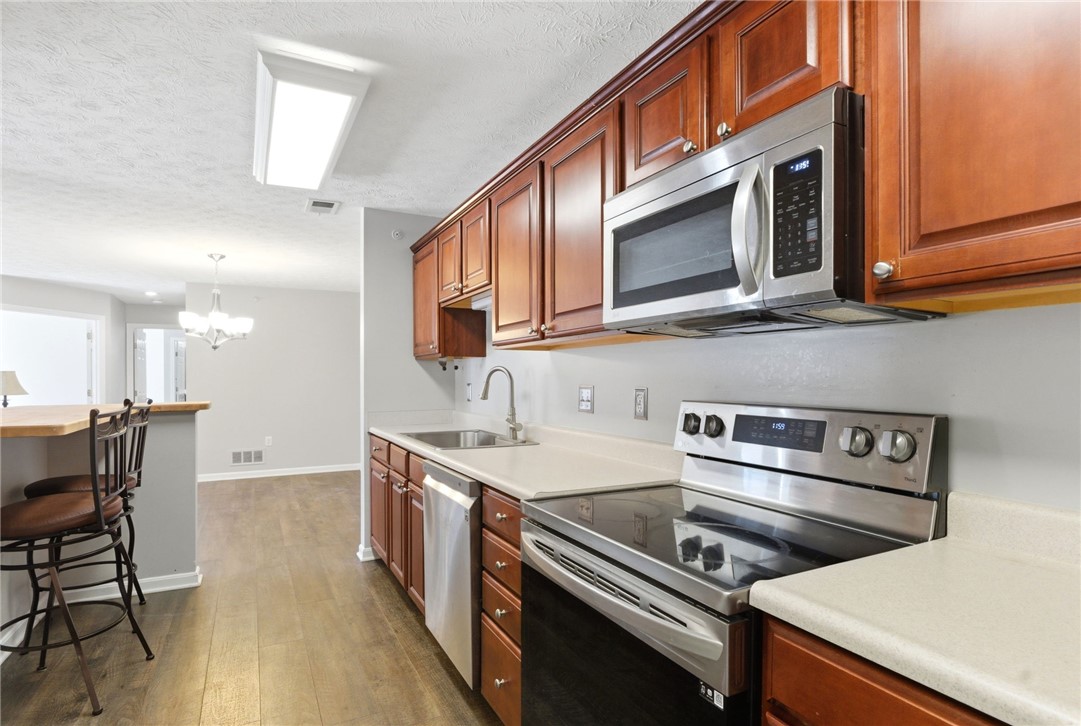 3129 Crestmont Lane 104
