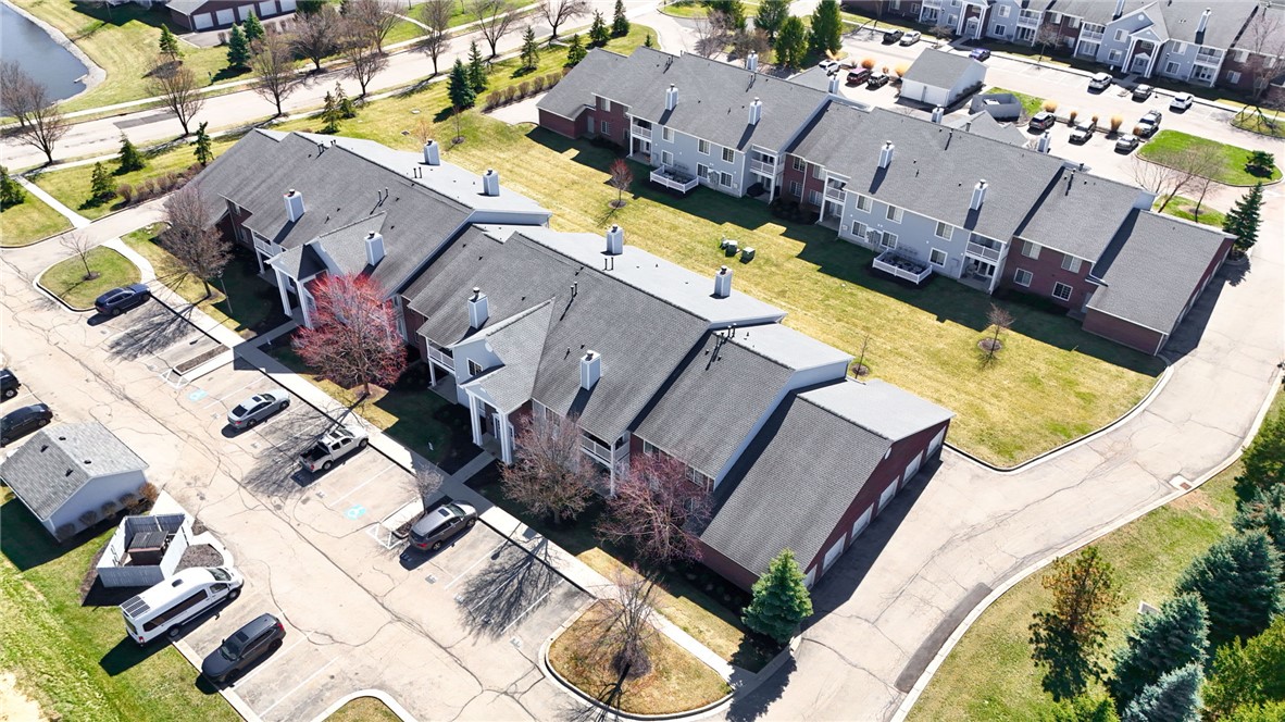 3129 Crestmont Lane 104