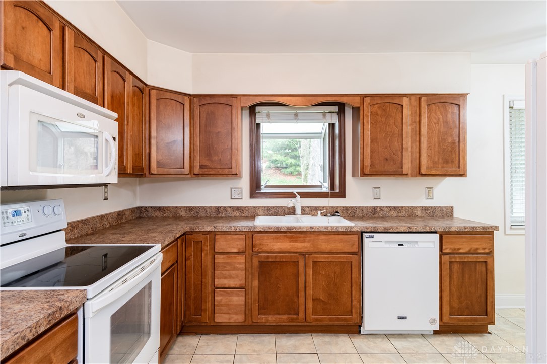 4024 Overland Trail