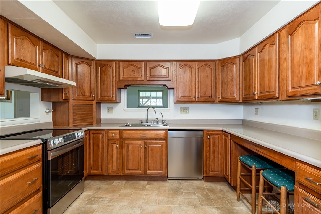 4731 Ridgebury Drive