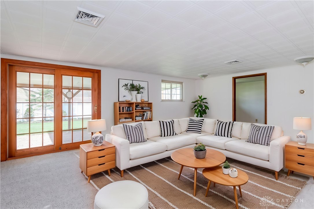 4731 Ridgebury Drive