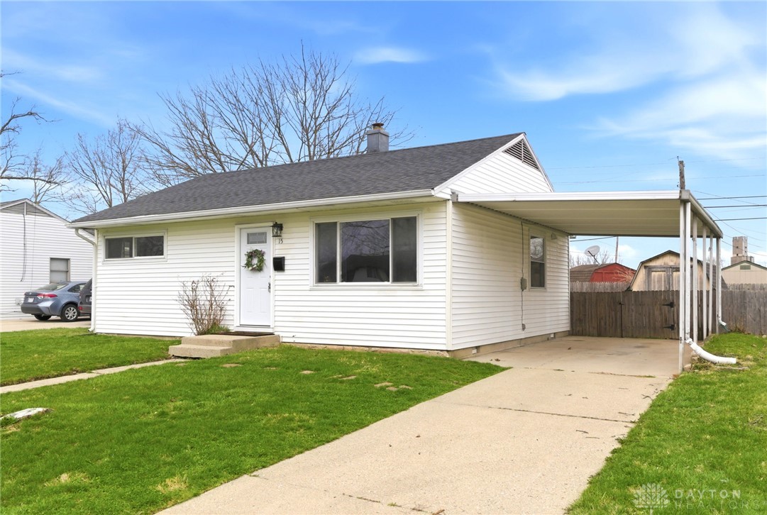 15 N Diana Lane
