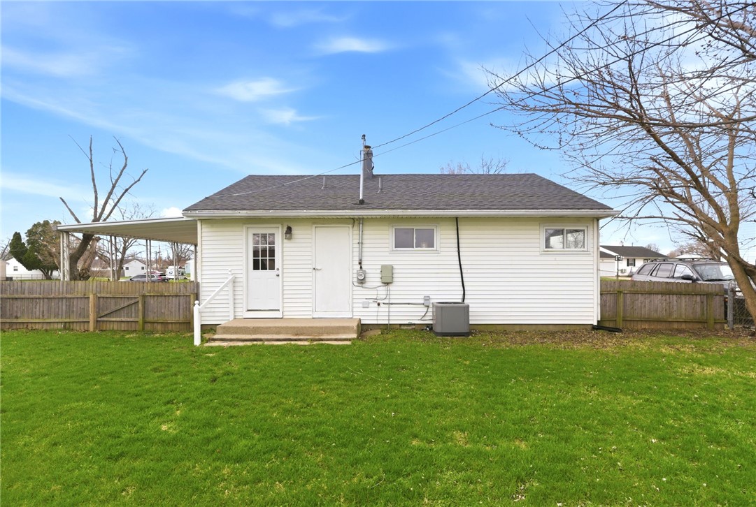 15 N Diana Lane
