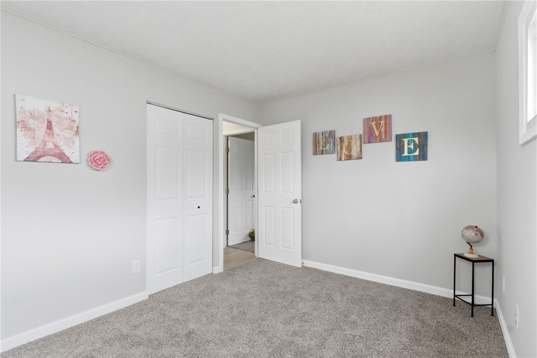 15 N Diana Lane