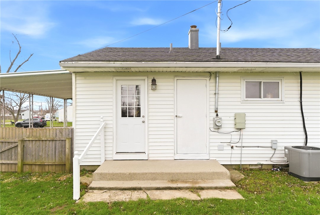15 N Diana Lane