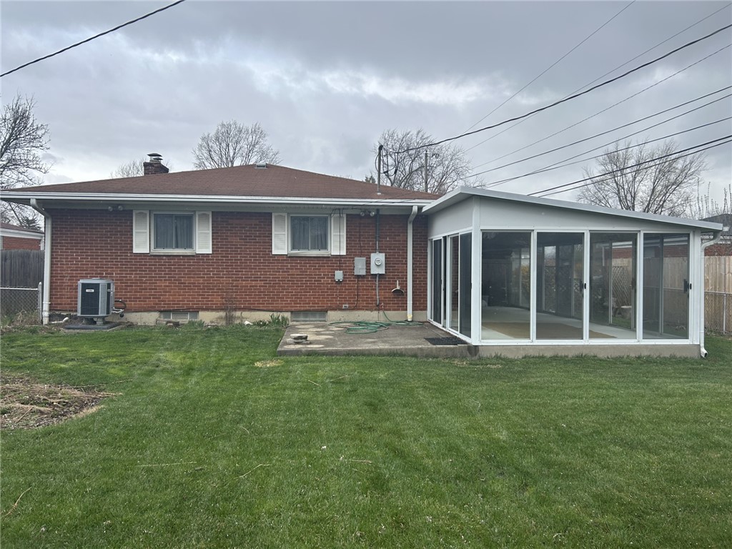 1912 Echo Wood Court
