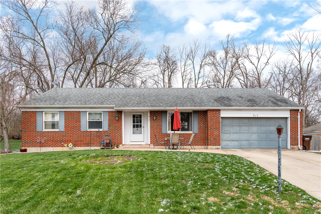 913 Debbie Court