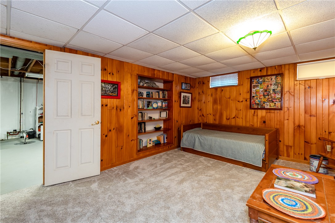 913 Debbie Court