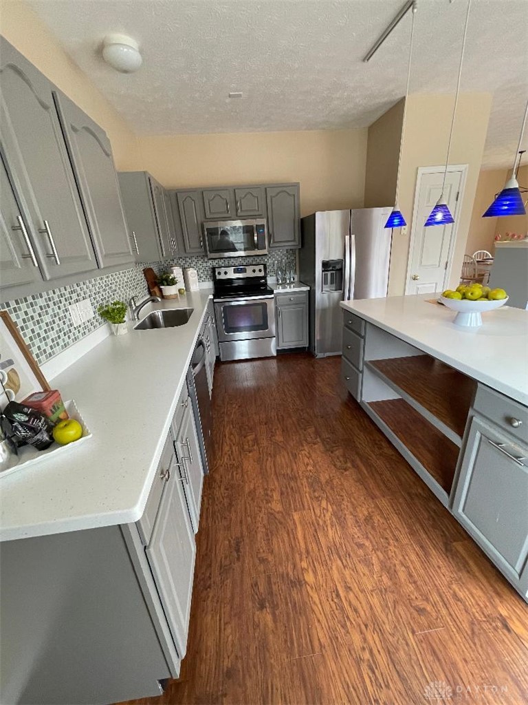 10251 Feather Court