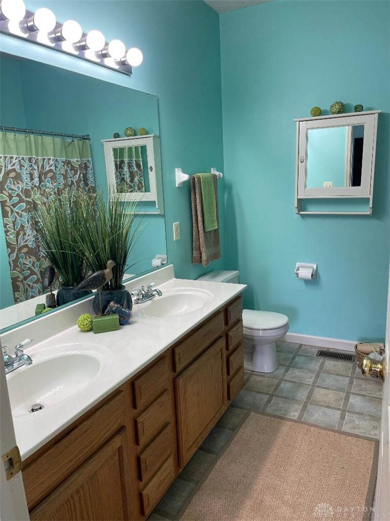 10251 Feather Court