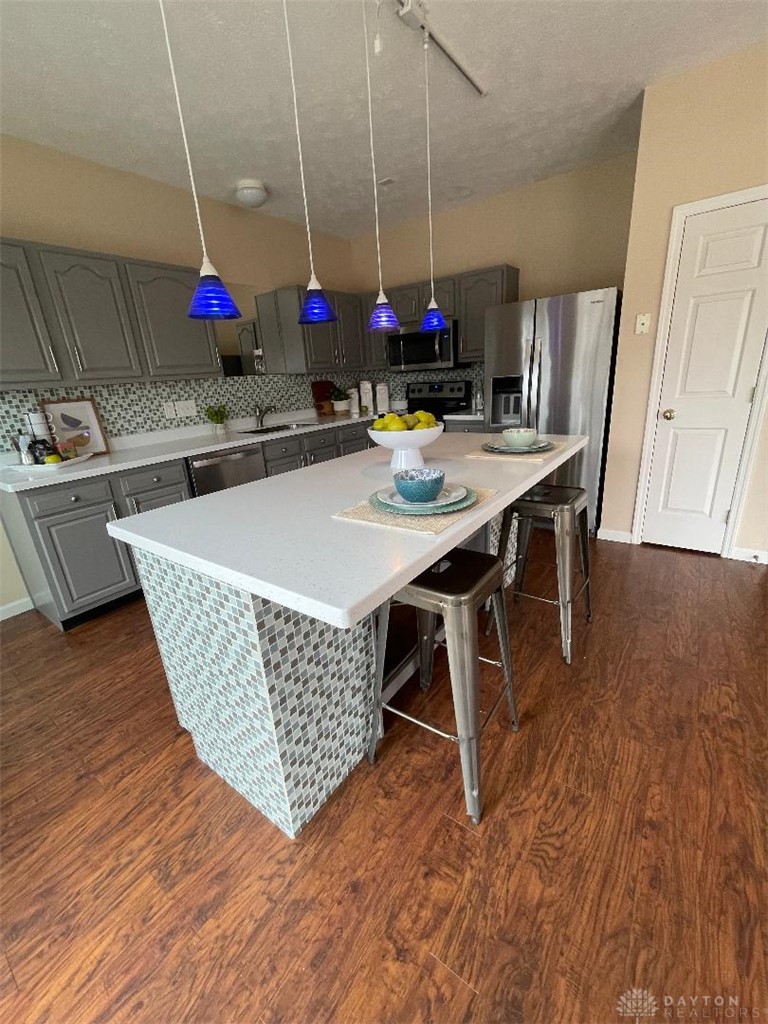 10251 Feather Court