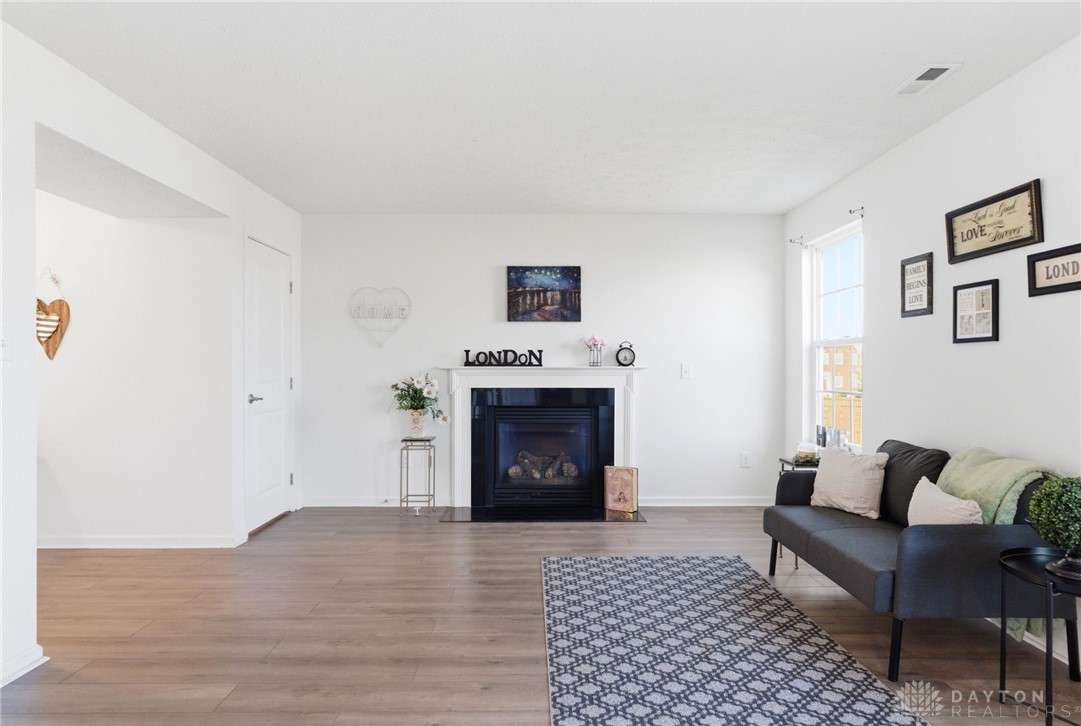 1436 Artesian Lane