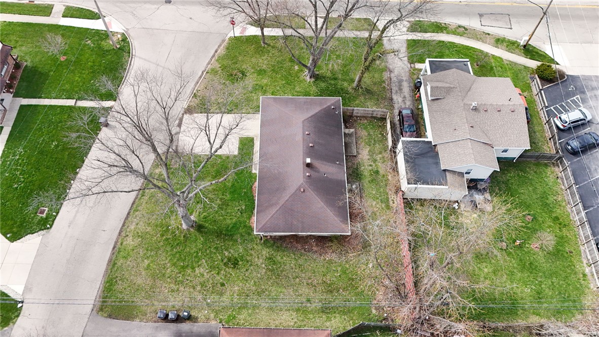 1301 Flowerdale Avenue